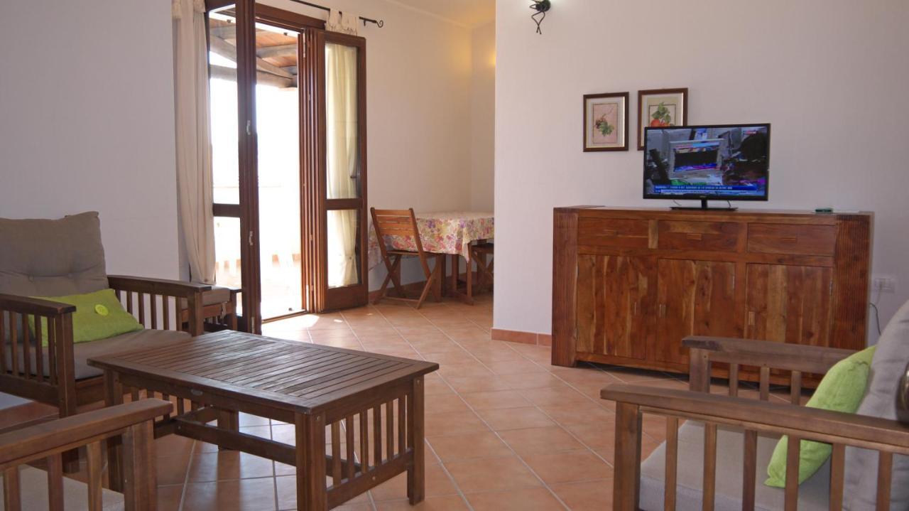 Appartamenti Iris Villasimius Exterior foto